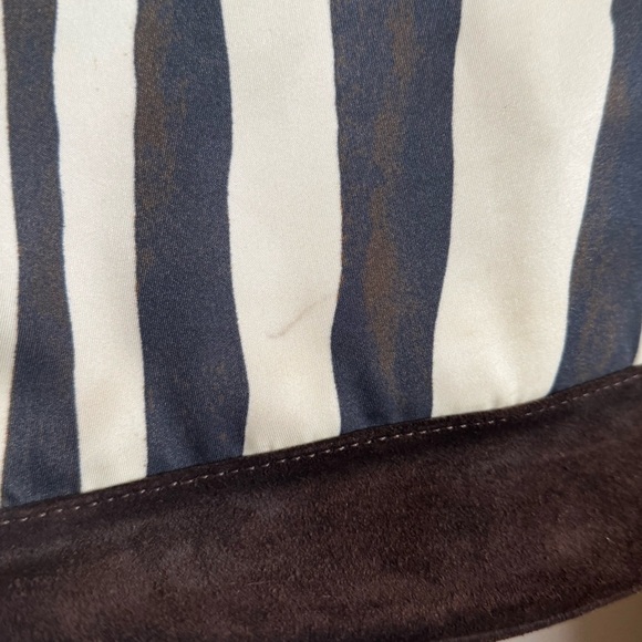 Dooney & Bourke North South Lee Tote Zebra Suede Shoulder Bag - Picture 3 of 9